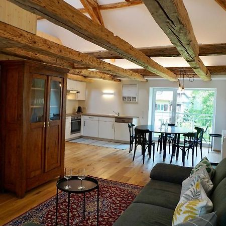 Beeindruckende Wohnung Im Rheintal Götzis エクステリア 写真